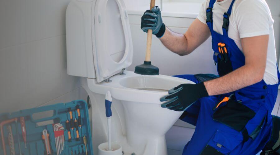 Professional septic pumping service in Lebanon, CT